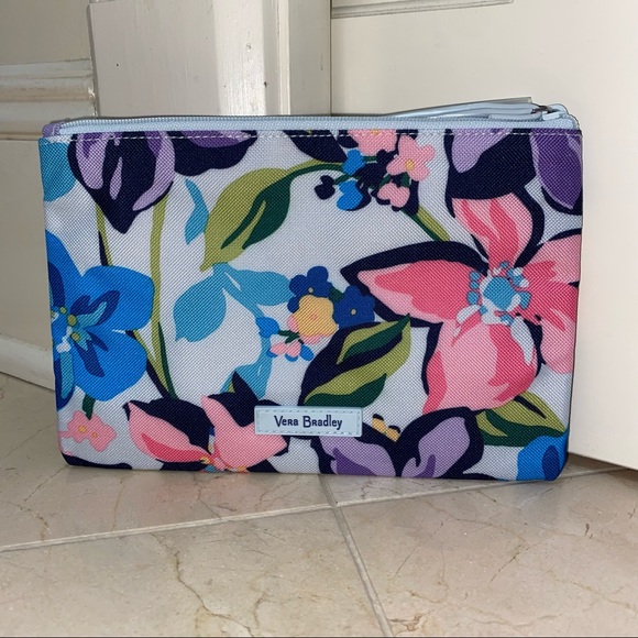 Vera Bradley Lighten Up Wristlet Tropics Tapestry - Picture 2 of 5